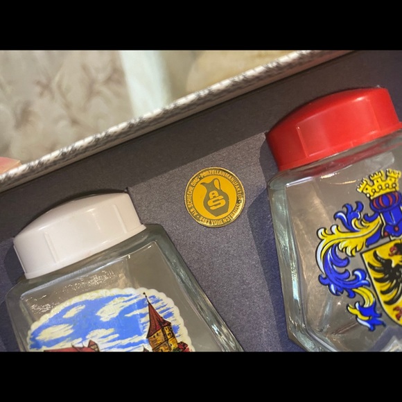 Vintage Collectible German Salt & Pepper - Picture 10 of 10